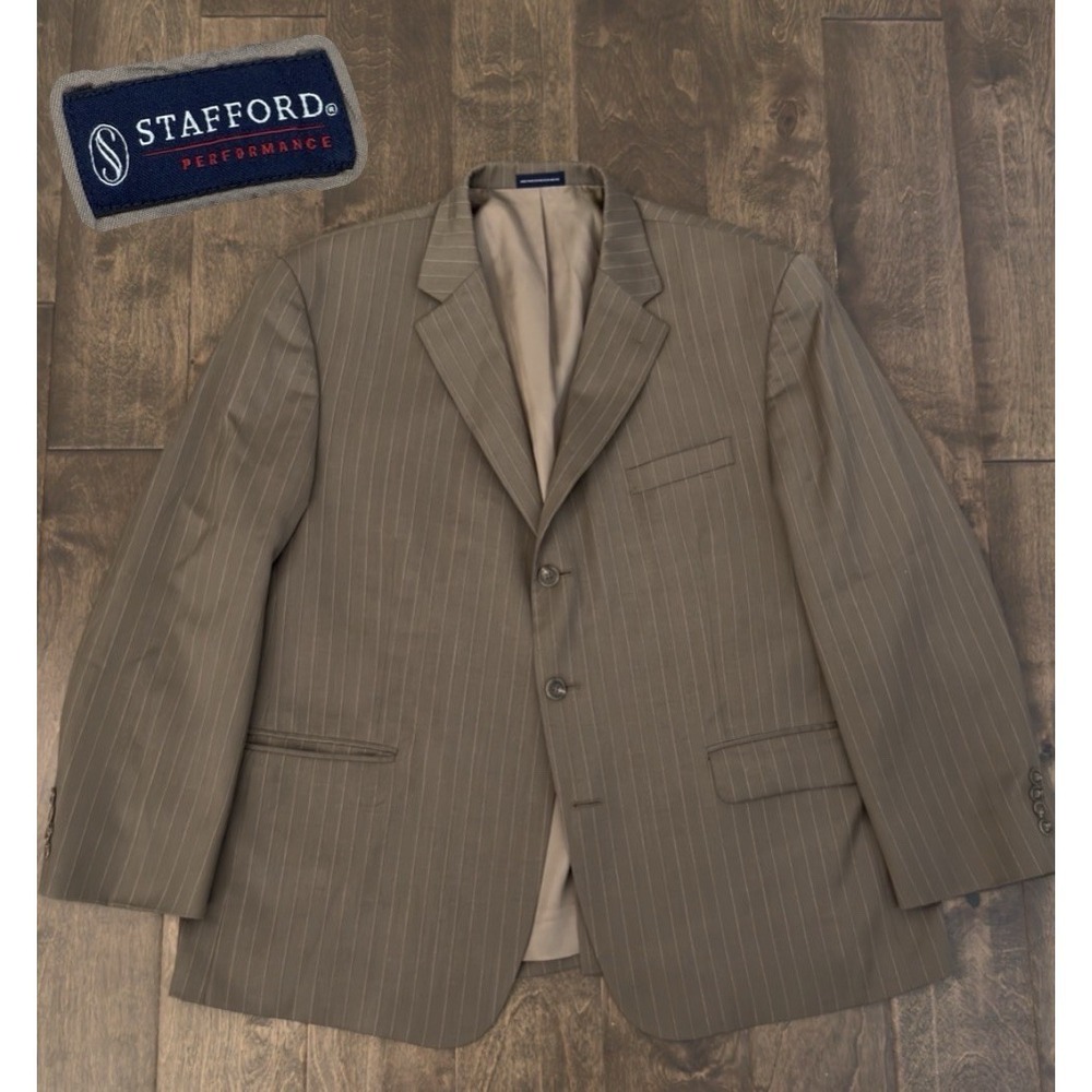 Stafford Mens Brown Pinstripe Suit Jacket Blazer Size 46S Two Button 100% Wool